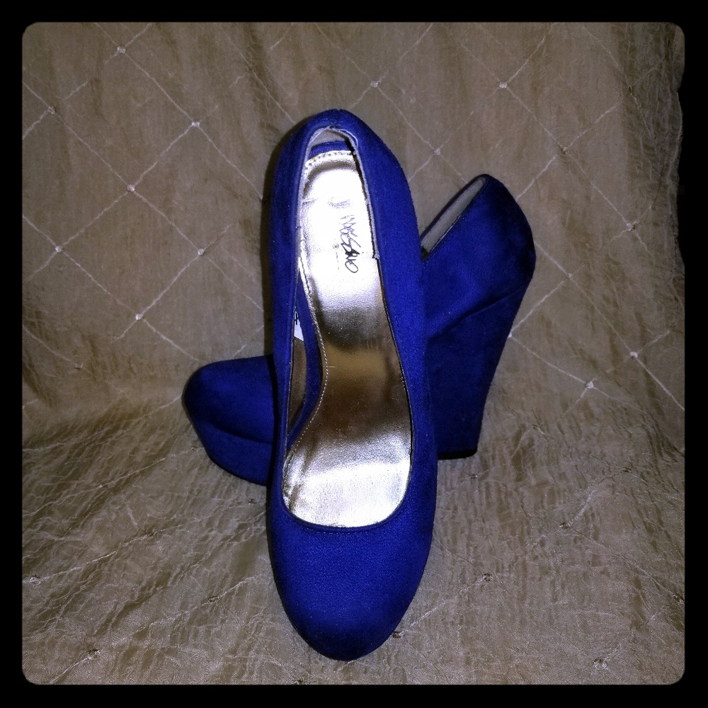 SOLD!!! Shoes